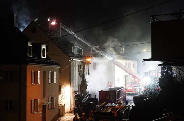 Explosion in Stuttgart-West: Verschüttete Frau tot geborgen