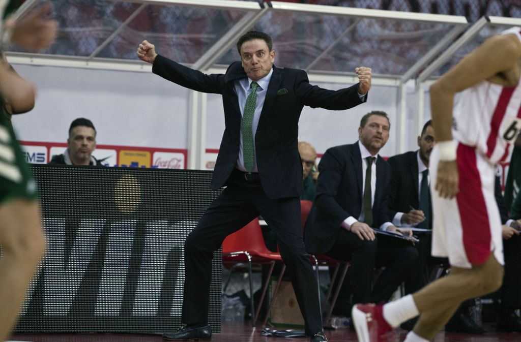Panathinaikos-Trainer Rick Pitino war Teil eines echten Skandals in Griechenland. Foto: AP