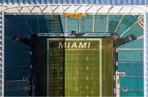 Ein Blick von oben auf das Hard Rock Stadium in Miami. Foto: shutterstock/Paparacy