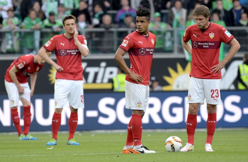 Der VfB Stuttgart ist nach dem 1:3 in Wolfsburg in die 2.Bundesliga abgestiegen. Foto: dpa