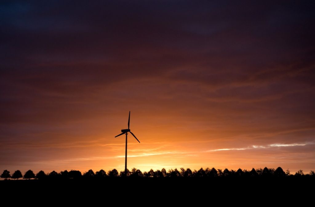 Windstrom ist nicht klimaschädlich, aber teuer – auch wegen Konstruktionsmängeln des neuen energiesystems. Foto: dpa