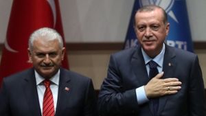 Der türkische Ministerpräsident Binali Yildirim (links) und Präsident Recep Tayyip Erdogan. Foto: AFP