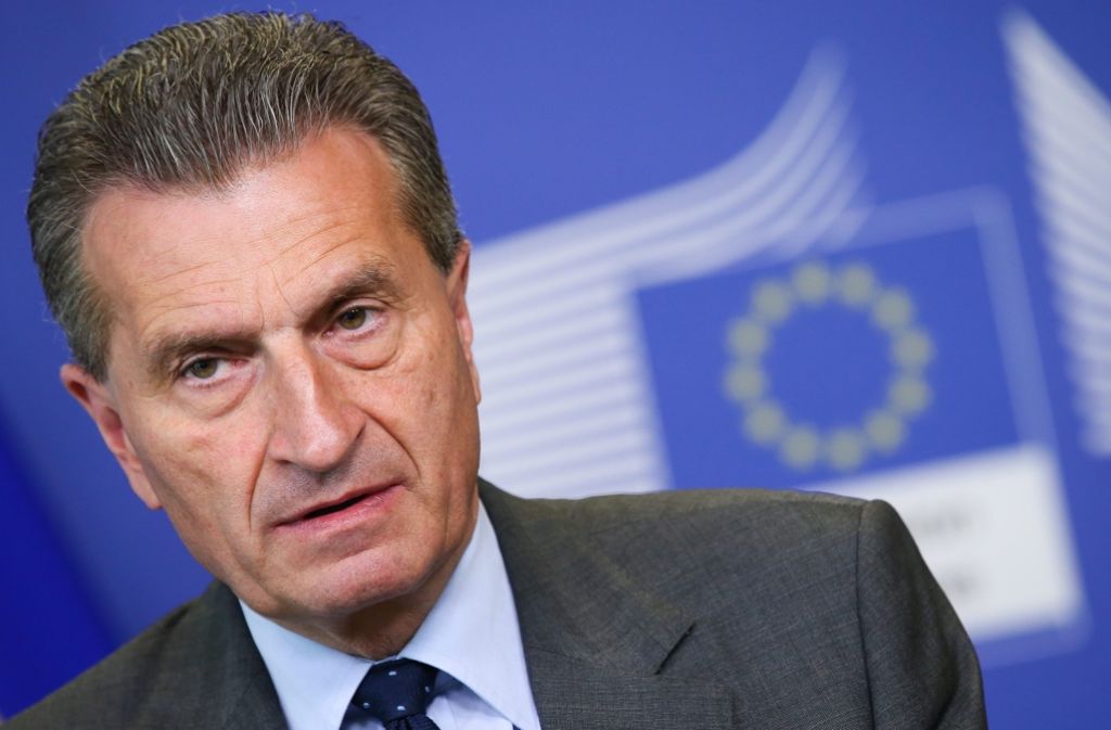 „Seid fröhlich“, rät Günther Oettinger seinen Landsleuten. Foto: dpa