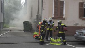 Die Feuerwehr rückte zu einem Brand in Bad Cannstatt aus. Foto: Andreas Rosar Fotoagentur-Stuttgart