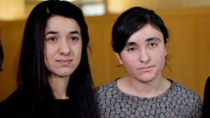 Für ihren Kampf gegen die Terrormiliz IS hat das Europaparlament die Jesidinnen Nadia Murad (links) und Lamija Adschi Baschar mit dem Sacharow-Preis Foto: dpa