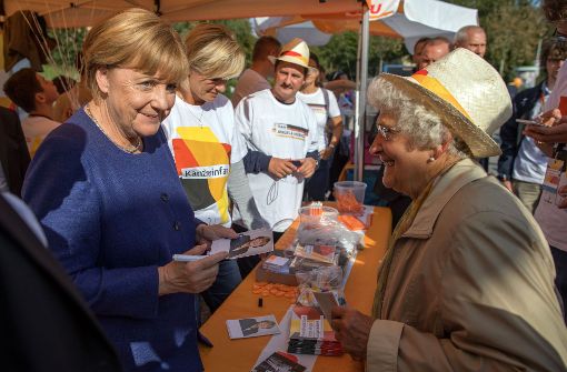 Angela Merkel im Wahlkampf: Wird die alte auch die neue Bundeskanzlerin sein? Und wenn ja: Mit welcher Koalition wird sie regieren können? Foto: dpa