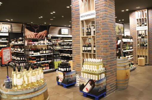Der Supermarkt als Fachhandel: Beim Rewe Aupperle gibt’s alle Topweingüter aus dem Remstal. Foto: Patricia Sigerist