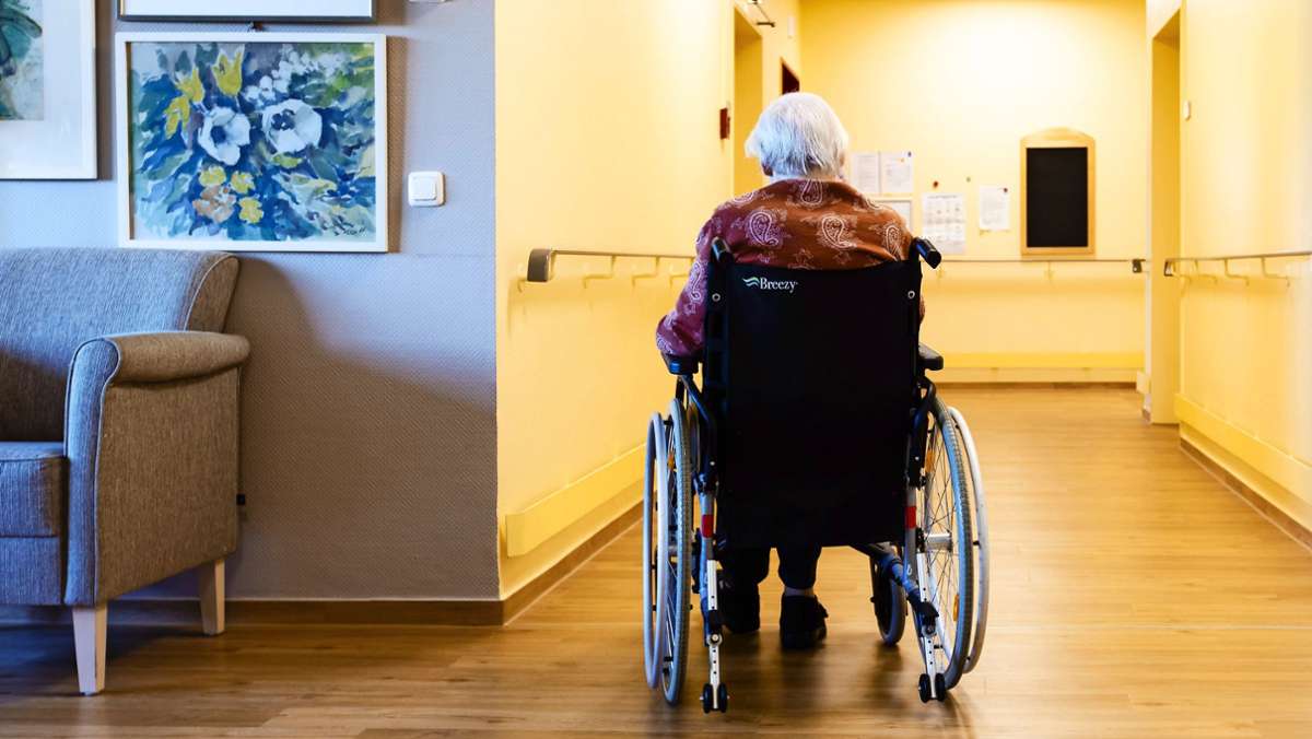 Personalmangel in Kliniken und Heimen: Pflege: Ohne Zeitarbeit geht es längst nicht mehr
