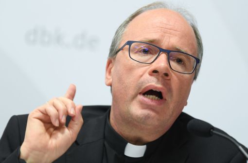 Bis Anfang 2020 soll ein Modell für die Entschädigung von Missbrauchsopfern stehen, kündigt  Bischof Stephan Ackermann an. Foto: dpa/Arne Dedert