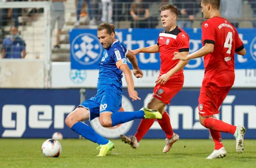 Die Kickers hoffen auf die Torjägerqualitäten von Stürmer Mijo Tunjic. Foto: Pressefoto Baumann/Volker Mueller