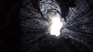 Die Malcham Salzhöhle am Toten Meer. Das Höhlensystem erstreckt sich laut den Wissenschaftlern über mehr als zehn Kilometer unter dem Berg Sodom. Foto: Hebräische Universität/dpa