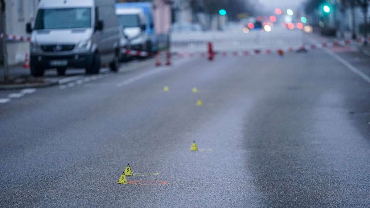 Eislingen im Kreis Göppingen: Auf Frau geschossen und geflüchtet – Polizei sucht Zeugen