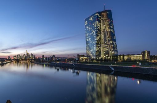 Allein die Europäische Zentralbank pumpt über eine Billion Euro in den Markt. Foto: dpa