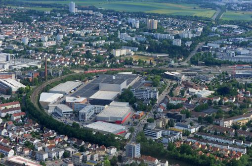 Bietigheim-Bissingen ist gefragt: Auf dem DLW-Areal sollen bald neue Wohnungen entstehen. Für ihre ärmeren Einwohner fährt die Stadt ihr eigenes Sozialwohnbau-Programm – unter anderem mit Hilfe der Bürgerstiftung. Foto: Kuhnle