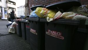 Die Abfallwirtschaft Stuttgart stellt ihre Sammeltouren um. Foto: Steinert