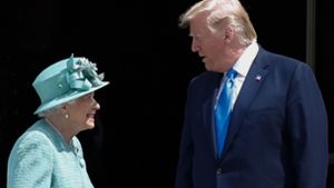 Die Queen rollt für Trump den roten Teppich aus