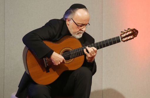 Roberto Legnani hat gezeigt, dass eine Gitarre auch solo funktioniert. Foto: avanti