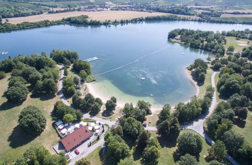 Der Breitenauer See liegt rund 15 Kilometer östlich von Heilbronn. Foto: dpa