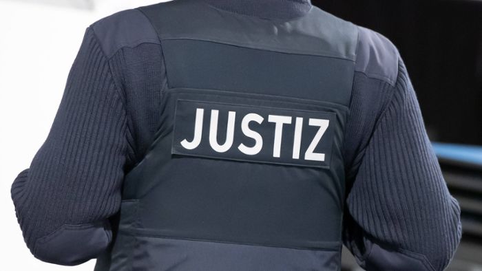 Amtsgericht Stuttgart: 32-Jähriger versucht Richterin anzuspucken