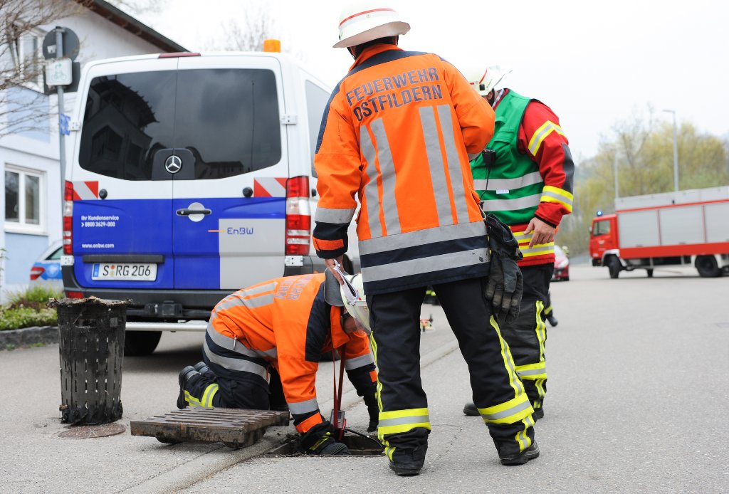 Am Montagmittag war in Kirchheim/Teck Propangas ausgetreten. Die Feuerwehr suchte mit Spezialkräften nach der Ursache - jedoch ohne Erfolg.