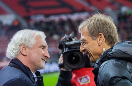 Jürgen Klinsmann hat mit Hertha BSC seinen Kumpel Rudi Völler und Bayer Leverkusen besiegt. Foto: dpa/Rolf Vennenbernd