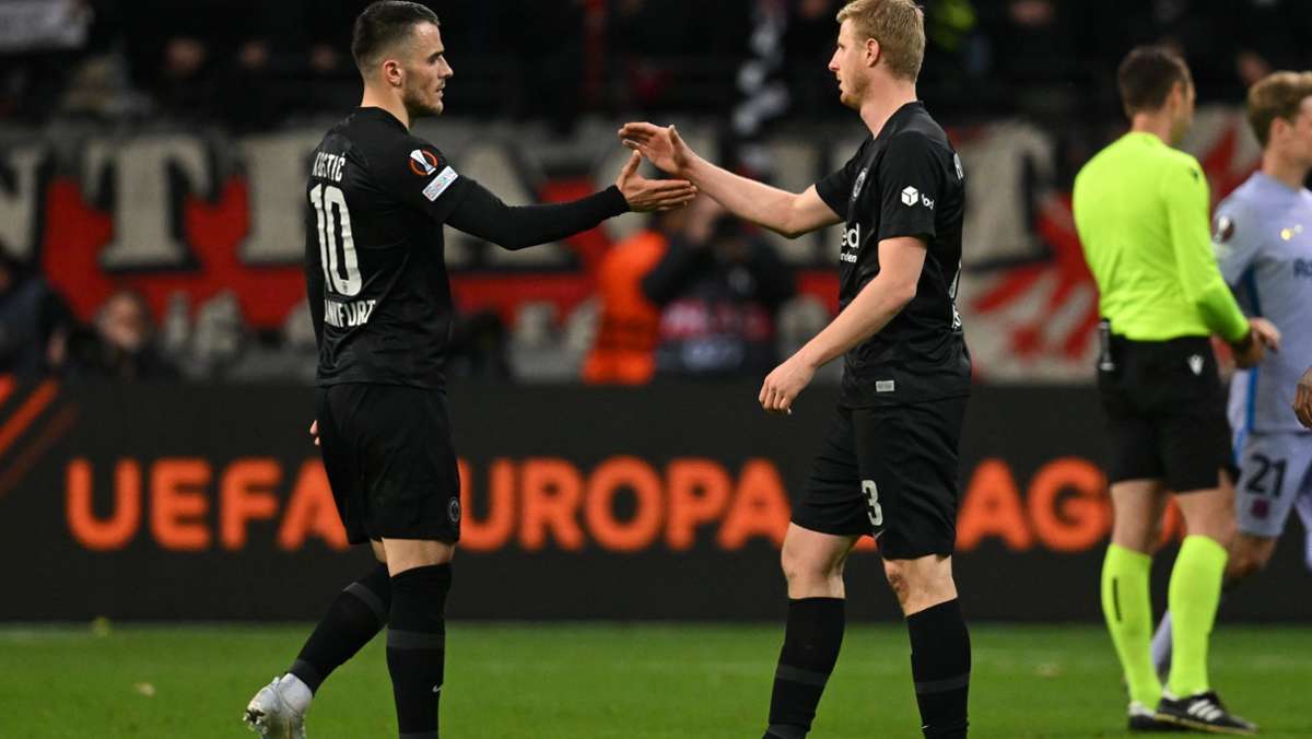 Europa League Eintracht Frankfurt erkämpft Remis gegen Barcelona