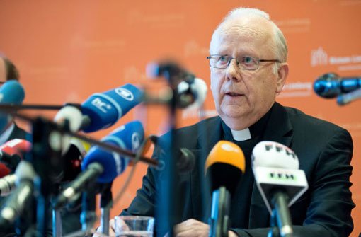 Nach dem Rücktritt seines Vorgängers Tebartz-van Elst wird Grothe als Apostolischer Administrator die Amtsgeschäfte im Bistum Limburg führen. Foto: dpa