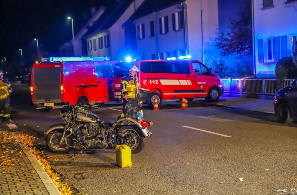 In Rheinstetten hat es einen Unfall zwischen einem Löschfahrzeug und einem Motorrad gegeben.