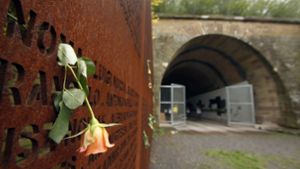 Die Namenswand an der KZ-Gedenkstätte am alten Engelbergtunnel  Leonberg Foto:  