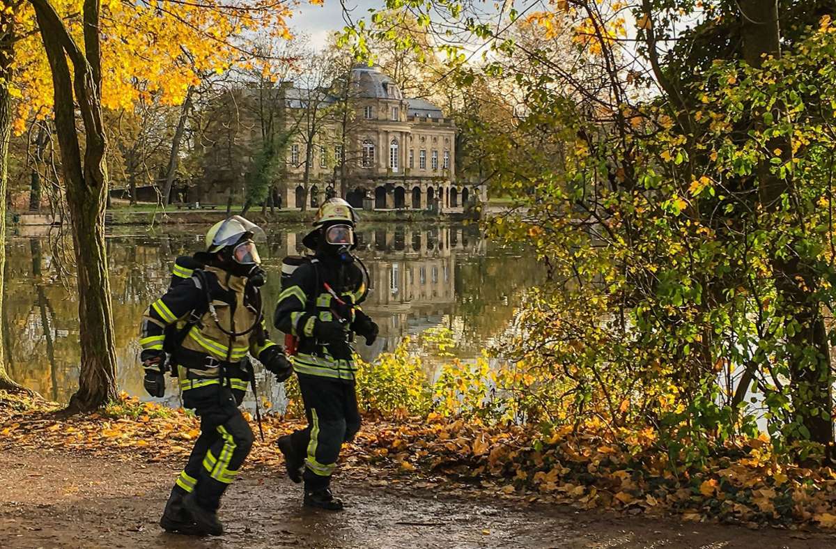Zum Teil in voller Montur haben sich die Feuerwehrleute auf die Strecke gemacht. Foto: KS-Images.de/Karsten Schmalz