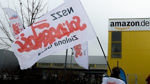 Die Streiks an sechs deutschen Amazon-Standorten sind verlängert worden. Foto: dpa