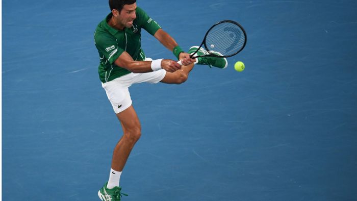 Djokovic bezwingt angeschlagenen Federer und stürmt ins  Finale