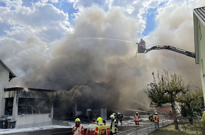 Feuer in Metzingen: Zwei Schwerverletzte bei Brand