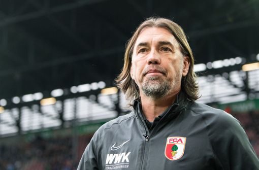 Martin Schmidt ist nicht länger Trainer in Augsburg. Foto: dpa/Matthias Balk