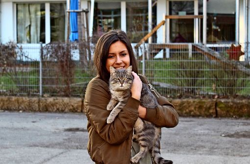 Catharina Schöllkopf macht sich Sorgen um ihre Katze Kitty. Foto: Jacqueline Fritsch
