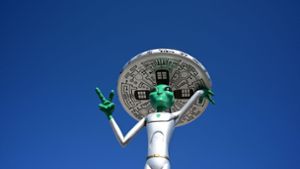 Diese Alien-Statue steht im kalifornischen Ort Baker, das als „Tor zur Area 51“ zahlreiche Liebhaber der Verschwörungstheorie anzieht. Foto: AFP/Frederic J. Brown