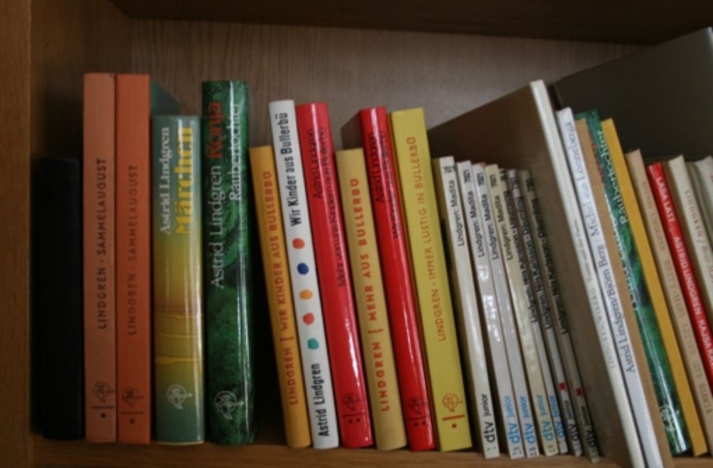 Mit Büchern wie „Ronja, Räubertochter“, „Michel aus Lönneberga“ und den Kindern aus Büllerbü begeisterte Lindgren Generationen junger Leser.
