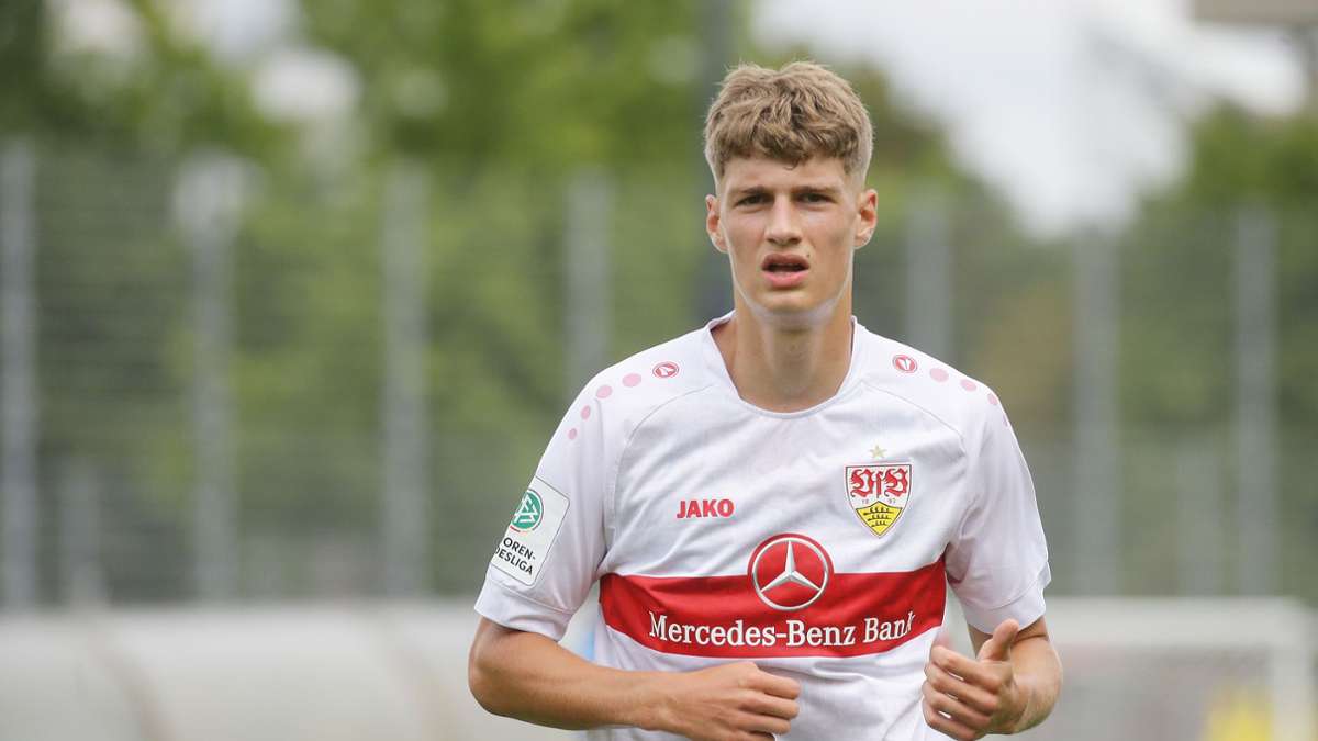 Talent des VfB Stuttgart: Luca Raimund hat sich im Profikader festgespielt