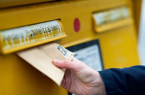 Ist die verlässliche Briefzustellung gefährdet? Foto: dpa/Monika Skolimowska