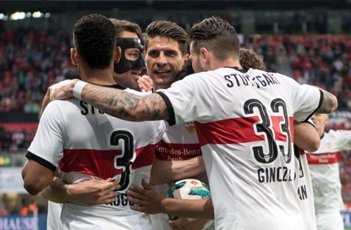 Drei Punkte für den VfB Stuttgart. Dank starker Leistungen von Zieler und Gentner. Foto: dpa