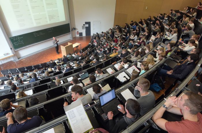 Gegen Ingenieurmangel: Wie Baden-Württemberg Studierende gewinnen will