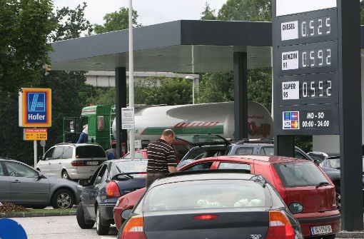 Bei Filialien von Aldi-Süd kommen jetzt auch Discount-Tankstellen. Auch in Stuttgart. Foto: APA