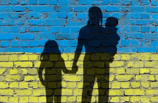 40 Prozent der Geflüchteten in Stuttgart kommen aus der Ukraine. Rund 60 Prozent der Hilfesuchenden  sind Familien. Foto: IMAGO/IlluPics/IMAGO