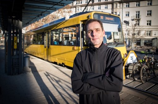 Erst seit sechs Jahren als Straßenbahn- und Zacke-Fahrer aktiv: Holger Kiggen. Foto: Lichtgut/Achim Zweygarth