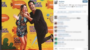 Eigentlich ganz friedlich: Sami Slimani und seine Blogger-Kollegin Dagi Bee bei den Kids Choice Awards. Foto: a href=https://instagram.com/dagibee target=_blankhttps://instagram.com/dagibee/a