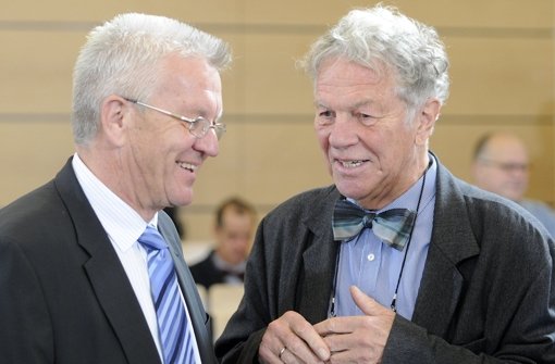Der SPD-Politiker Peter Conradi (rechts) mit Winfried Kretschmann. Foto: dpa