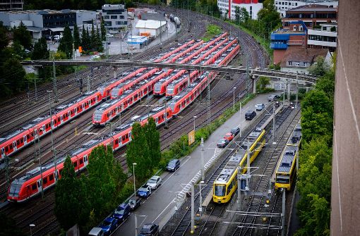 Im regionalen Bahnverkehr in Stuttgart kommt es noch bis Freitagnacht auf Grund einer Weichenstörung zu Einschränkungen. Foto: Lichtgut/Achim Zweygarth
