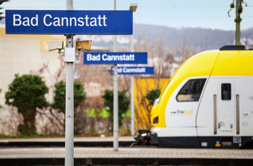 Zwischen Bad Cannstatt und Waiblingen geht auf der Schiene nichts mehr. Foto: dpa/Schmidt