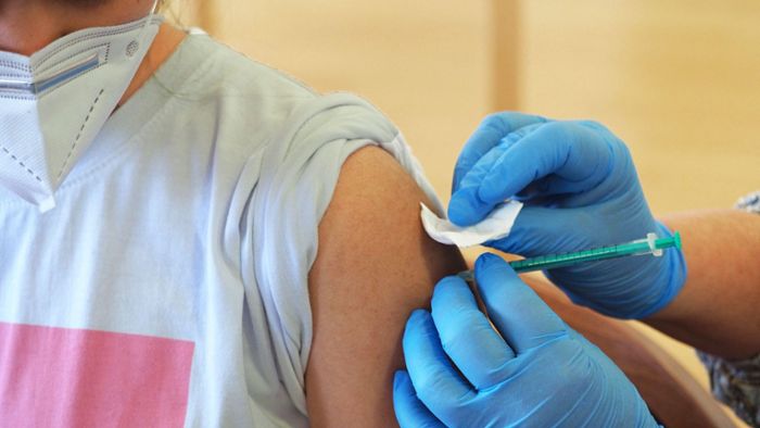 Mehr Pflegekräfte sollen zum Impfen gehen
