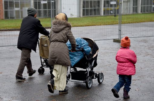 Rund 70 000 Syrer und Iraker bemühen sich derzeit um einen Familiennachzug zu Angehörigen in Deutschland (Symbolbild). Foto: dpa